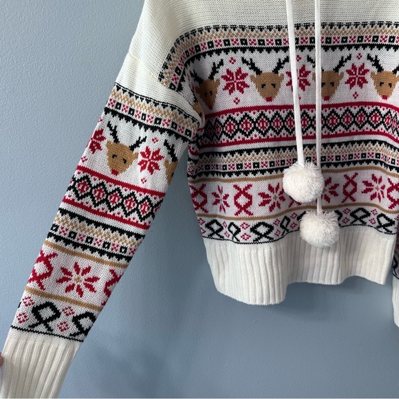 Hoodie Size Medium Winter/Christmas/ Reindeer - Picture 4 of 9